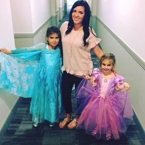 Meet your Posher, Danielle